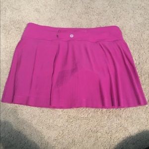 Lululemon skirt size 8